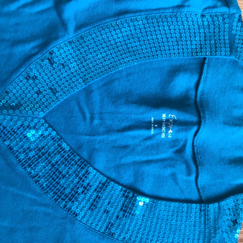 Shirt - Picture 2 of 2